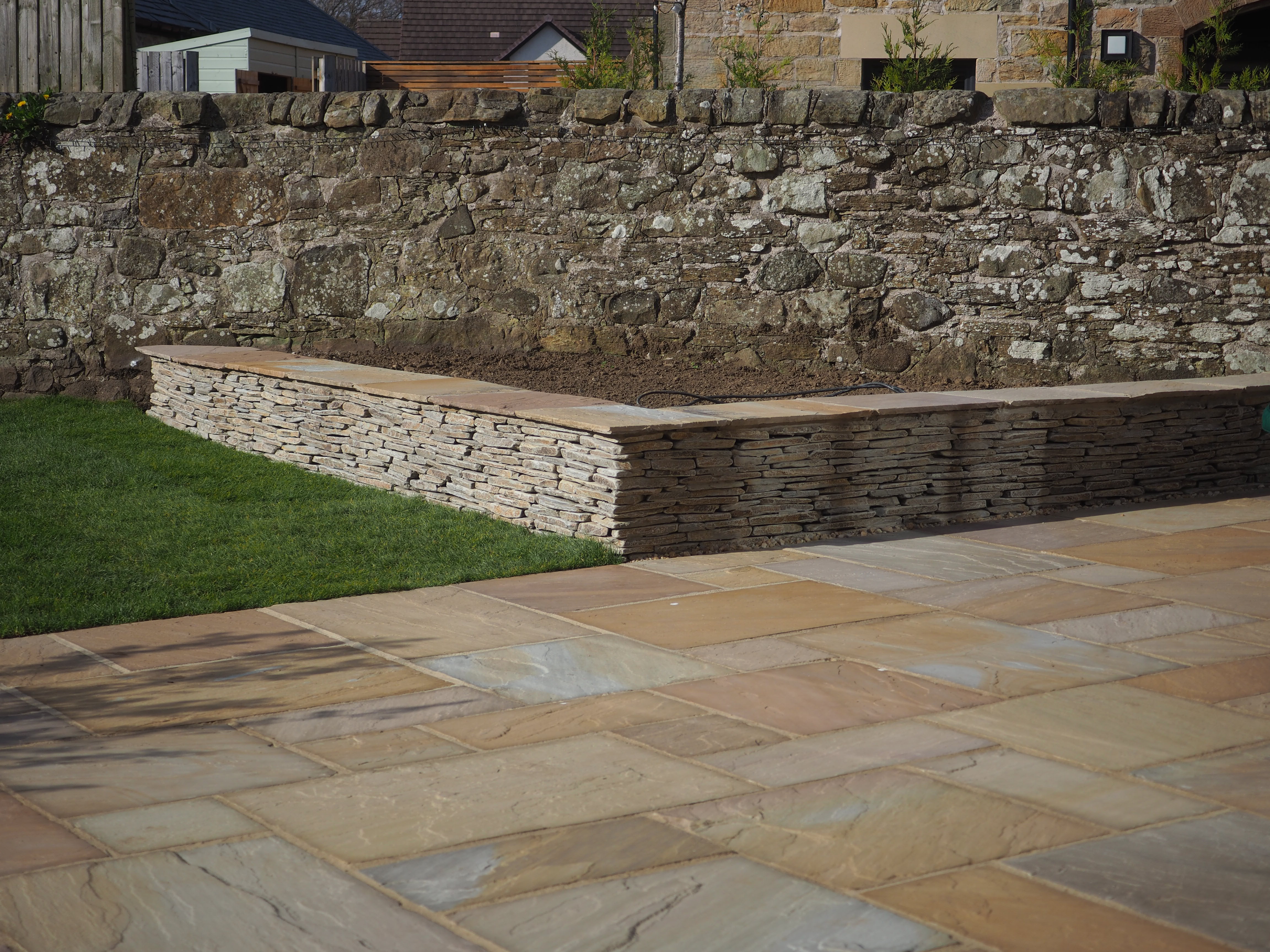 Winchburgh garden design
